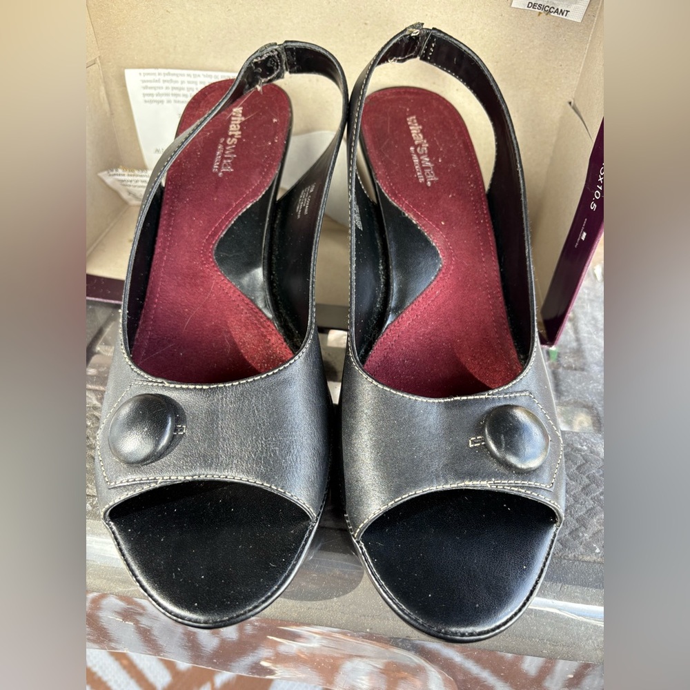 AEROSOLES Black Women's Heels